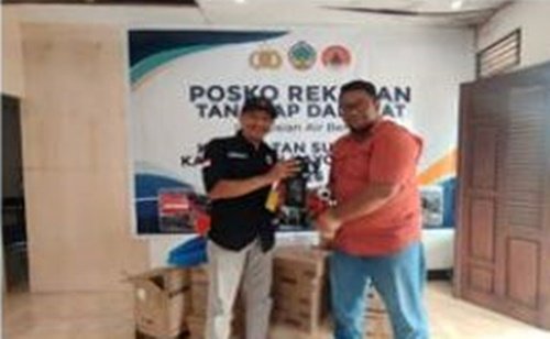 Bantuan logistik dari KIPP dan PT CMI kepada BPBD Kayong Utara dan Ketapang dalam penanganan karhutla.