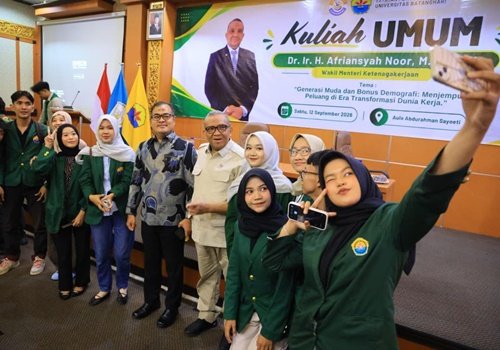 Wamenaker Afriansyah Ajak Generasi Muda Manfaatkan AI untuk Tingkatkan Produktivitas