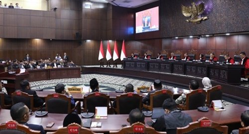 Putusan Mahkamah Konstitusi Gibran Tidak Memiliki Bukti Ijazah SLTA